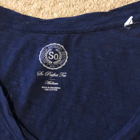 🎉B2GO free🎉 Vneck Tee - Picture 2 of 2